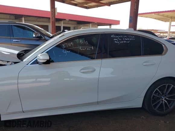 ✅ 2022 BMW 3 Series 330i • VIN: 3MW5R1J01N8C47893 • Lot: 42312006. Listed on IAAI with 25,430 mi. Free auction sales archive from the USA and detailed vehicle history report at DreamBid. Image 14.
