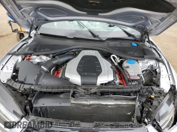 ✅ 2016 Audi A7 Premium Plus • VIN: WAUWGAFC1GN016845 • Lot: 60994205. Listed on Copart with 121,474 mi. Free auction sales archive from the USA and detailed vehicle history report at DreamBid. Image 11.