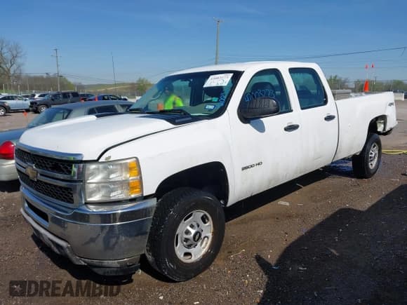 ✅ 2011 Chevrolet Silverado 2500HD Work Truck • VIN: 1GC1KVCGXBF195996 • Лот: 42003273. Опубликован ранее на IAAI с пробегом 274 178 миль. Бесплатный доступ к архиву аукционных продаж из США и подробный отчёт об истории автомобиля на DreamBid. Изображение 18.