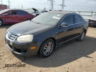 ✅ 2007 Volkswagen Jetta Wolfsburg Edition • VIN: 3VWEF81K87M200843 • Лот: 81371455. Опубликован ранее на Copart с пробегом 146 387 миль. Бесплатный доступ к архиву аукционных продаж из США и подробный отчёт об истории автомобиля на DreamBid. Изображение 1.