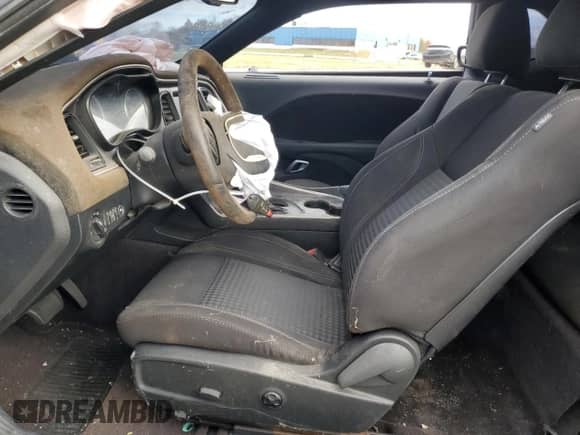 2018 Dodge Challenger R/T Plus с VIN 2C3CDZBTXJH287524, выставлен на аукционе Copart как лот 81629075 с пробегом Не указан миль и Списание • Salvage title. История ставок и продаж доступна на DreamBid. Изображение 7.