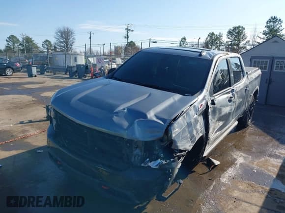 ✅ 2021 Chevrolet Silverado 1500 LT Trail Boss • VIN: 1GCPYFEL1MZ313184 • Lot: 41466786. Wystawiony na IAAI z przebiegiem 87 381 mil. Bezpłatny archiwum sprzedaży aukcyjnych z USA i szczegółowy raport historii pojazdu na DreamBid. Zdjęcie 6.