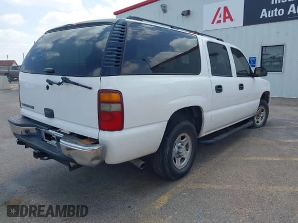 ✅ 2006 Chevrolet Suburban LS 1WT • VIN: 1GNEC16Z86J168679 • Lot: 42008170. Listed on IAAI with 252,444 mi. Free auction sales archive from the USA and detailed vehicle history report at DreamBid. Image 4.
