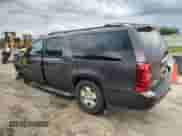 2010 Chevrolet Suburban LT z VIN 1GNUKJE3XAR134023, wystawiony jako Copart lot #72012285 z przebiegiem 262 677 mil mil oraz Nie do naprawy • Non repairable. Historia ofert i sprzedaży dostępna na DreamBid. Obrazek 2.
