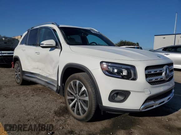 ✅ 2022 Mercedes-Benz GLB 250 • VIN: W1N4M4GB1NW257721 • Lot: 69485645. Listed on Copart with 26,173 mi. Free auction sales archive from the USA and detailed vehicle history report at DreamBid. Image 4.