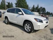 ✅ 2014 Toyota RAV4 • VIN: 2T3YL4DV4EW003493 • Lot: 67291875. Listed on Copart with 114,231 mi. Free auction sales archive from the USA and detailed vehicle history report at DreamBid. Image 4.