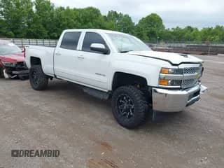 2019 Chevrolet Silverado 2500HD LT with VIN 1GC1KSEY0KF178774, listed as a IAAI auction lot 42319711 with 165,626 mi miles and . Bid and sale history available at DreamBid. Image 1.