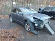 ✅ 2014 Subaru Outback Limited • VIN: 4S4BRDLC4E2202438 • Lot: 43679730. Listed on IAAI with 105,061 mi. Free auction sales archive from the USA and detailed vehicle history report at DreamBid. Image 1.
