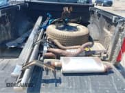 ✅ 2015 Ford F-150 XLT • VIN: 1FTEW1EP1FFD04136 • Lot: 42595484. Wystawiony na IAAI z przebiegiem 153 601 mil. Bezpłatny archiwum sprzedaży aukcyjnych z USA i szczegółowy raport historii pojazdu na DreamBid. Zdjęcie 12.