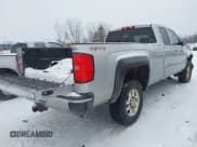 ✅ 2015 Chevrolet Silverado 2500HD LT • VIN: 1GC2KVEG4FZ555799 • Lot: 41308705. Wystawiony na IAAI z przebiegiem 206 455 mil. Bezpłatny archiwum sprzedaży aukcyjnych z USA i szczegółowy raport historii pojazdu na DreamBid. Zdjęcie 4.