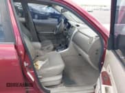 ✅ 2008 Suzuki Grand Vitara Luxury • VIN: JS3TE947684100216 • Lot: 43063527. Listed on IAAI with 124,721 mi. Free auction sales archive from the USA and detailed vehicle history report at DreamBid. Image 5.