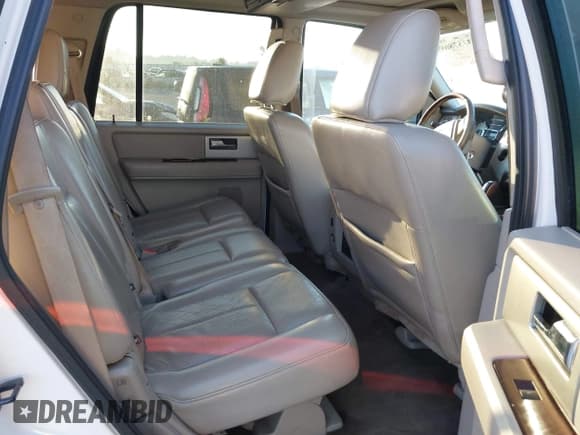 ✅ 2010 Ford Expedition Limited • VIN: 1FMJU1K58AEB51658 • Lot: 43467869. Listed on IAAI with 229,688 mi. Free auction sales archive from the USA and detailed vehicle history report at DreamBid. Image 8.