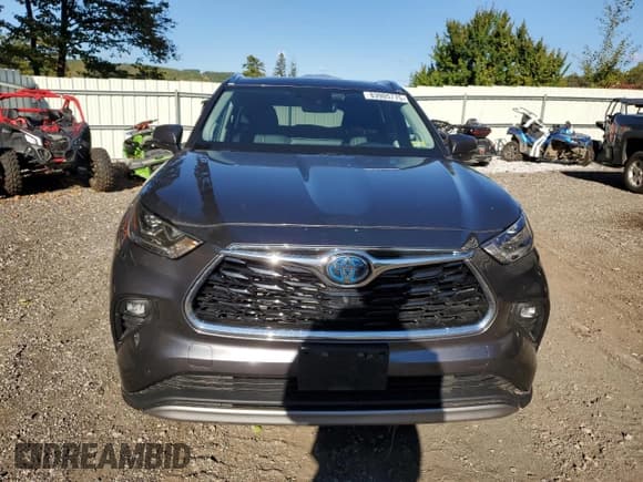 ✅ 2021 Toyota Highlander Hybrid Platinum • VIN: 5TDEBRCH8MS052999 • Лот: 83905775. Опубликован ранее на Copart с пробегом 71 728 миль. Бесплатный доступ к архиву аукционных продаж из США и подробный отчёт об истории автомобиля на DreamBid. Изображение 5.