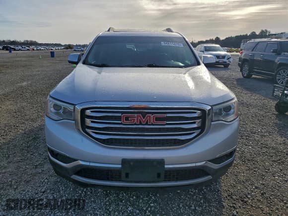 ✅ 2018 GMC Acadia SLT • VIN: 1GKKNULS8JZ154536 • Лот: 94811475. Опубликован ранее на Copart с пробегом 129 410 миль. Бесплатный доступ к архиву аукционных продаж из США и подробный отчёт об истории автомобиля на DreamBid. Изображение 5.