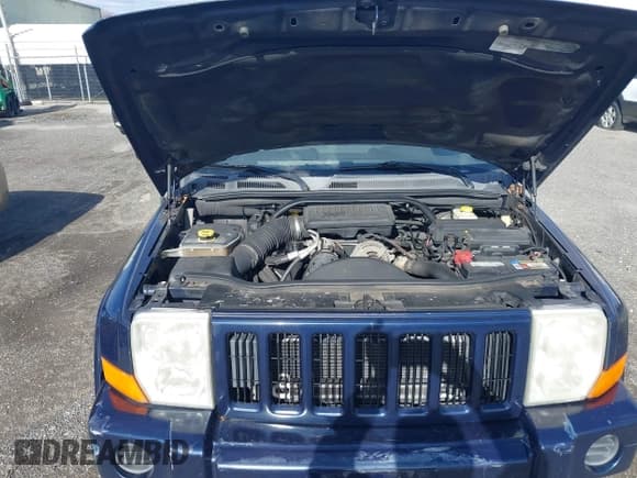 ✅ 2006 Jeep Commander • VIN: 1J8HG48K06C141792 • Lot: 41714156. Listed on IAAI with 200,588 mi. Free auction sales archive from the USA and detailed vehicle history report at DreamBid. Image 10.