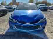 2018 Chevrolet Cruze LT z VIN 3G1BE6SM2JS522970, wystawiony jako Copart lot #87227265 z przebiegiem 94 043 mil mil oraz Czysty tytuł • Clean title. Historia ofert i sprzedaży dostępna na DreamBid. Obrazek 5.