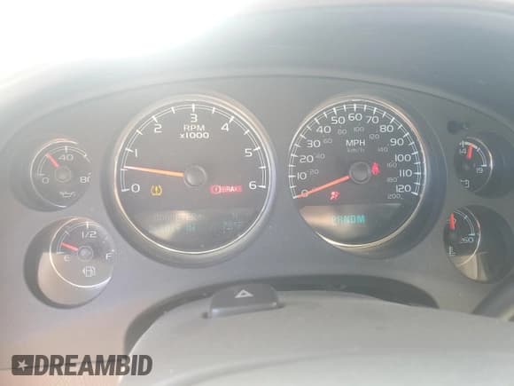 ✅ 2013 Chevrolet Silverado 1500 LTZ • VIN: 3GCPKTE7XDG237936 • Lot: 92470005. Wystawiony na Copart z przebiegiem 261 019 mil. Bezpłatny archiwum sprzedaży aukcyjnych z USA i szczegółowy raport historii pojazdu na DreamBid. Zdjęcie 9.