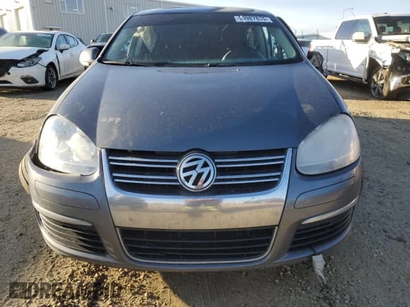 ✅ 2006 Volkswagen Jetta 1.9L TDI • VIN: 3VWDT71K46M777401 • Lot: 90987835. Listed on Copart with 291,426 mi. Free auction sales archive from the USA and detailed vehicle history report at DreamBid. Image 5.