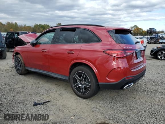 ✅ 2025 Mercedes-Benz GLC 300 • VIN: W1NKM4HB2SF300190 • Lot: 89456245. Listed on Copart with Not provided. Free auction sales archive from the USA and detailed vehicle history report at DreamBid. Image 2.