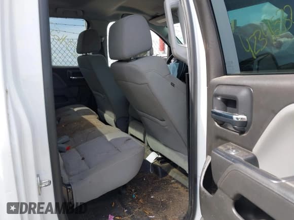 ✅ 2017 Chevrolet Silverado 2500HD Work Truck • VIN: 1GC2KUEGXHZ346239 • Lot: 42346532. Wystawiony na IAAI z przebiegiem 58 252 mil. Bezpłatny archiwum sprzedaży aukcyjnych z USA i szczegółowy raport historii pojazdu na DreamBid. Zdjęcie 8.