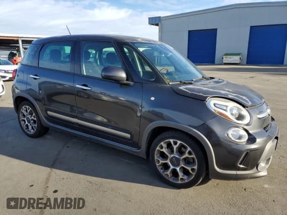 ✅ 2014 FIAT 500L Trekking • VIN: ZFBCFADH1EZ008194 • Лот: 81557024. Опубликован ранее на Copart с пробегом 122 859 миль. Бесплатный доступ к архиву аукционных продаж из США и подробный отчёт об истории автомобиля на DreamBid. Изображение 4.