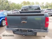 ✅ 2008 Chevrolet Silverado 1500 LS • VIN: 2GCEK13C981245858 • Лот: 43387544. Опубликован ранее на IAAI с пробегом 319 947 миль. Бесплатный доступ к архиву аукционных продаж из США и подробный отчёт об истории автомобиля на DreamBid. Изображение 17.
