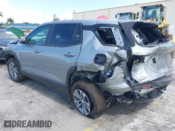 ✅ 2025 Chevrolet Equinox AWD LT • VIN: 3GNAXPEG9SL310420 • Lot: 42640625. Wystawiony na IAAI z przebiegiem 3 353 mil. Bezpłatny archiwum sprzedaży aukcyjnych z USA i szczegółowy raport historii pojazdu na DreamBid. Zdjęcie 3.