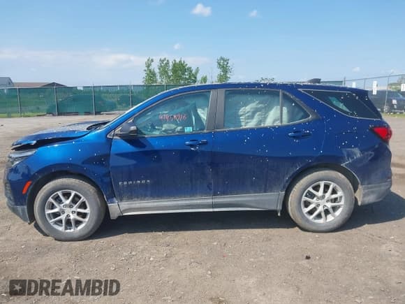 ✅ 2022 Chevrolet Equinox LS • VIN: 3GNAXSEV8NS152440 • Lot: 42458916. Listed on IAAI with 26,735 mi. Free auction sales archive from the USA and detailed vehicle history report at DreamBid. Image 14.