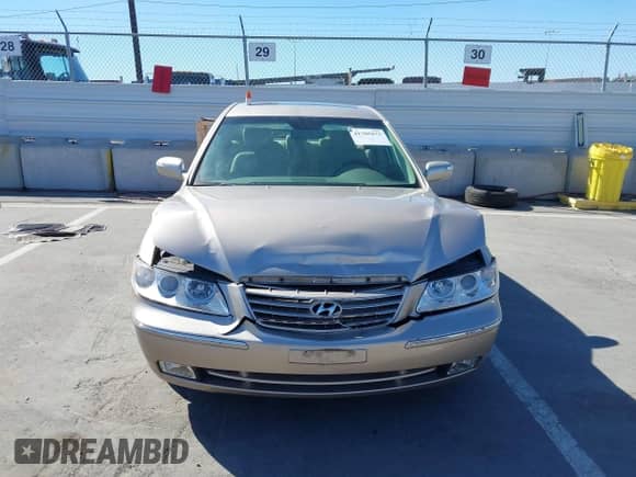2007 Hyundai Azera SE with VIN KMHFC46F07A183646, listed as a IAAI auction lot 41705832 with 67,230 mi miles and . Bid and sale history available at DreamBid. Image 13.