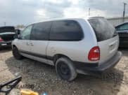 ✅ 2000 Dodge Caravan SE • VIN: 1B4GP44G2YB583404 • Lot: 69976215. Listed on Copart with Not provided. Free auction sales archive from the USA and detailed vehicle history report at DreamBid. Image 2.