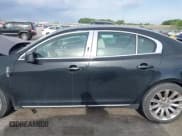 ✅ 2009 Lincoln MKS • VIN: 1LNHM94R79G625838 • Лот: 42278619. Опубликован ранее на IAAI с пробегом 120 377 миль. Бесплатный доступ к архиву аукционных продаж из США и подробный отчёт об истории автомобиля на DreamBid. Изображение 14.