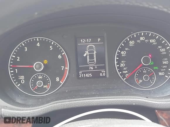 ✅ 2013 Volkswagen Passat SEL • VIN: 1VWCP7A37DC070316 • Lot: 42920334. Listed on IAAI with 211,425 mi. Free auction sales archive from the USA and detailed vehicle history report at DreamBid. Image 7.