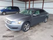 ✅ 2012 Volkswagen Passat SE • VIN: 1VWBH7A30CC020834 • Lot: 43472378. Wystawiony na IAAI z przebiegiem 121 145 mil. Bezpłatny archiwum sprzedaży aukcyjnych z USA i szczegółowy raport historii pojazdu na DreamBid. Zdjęcie 2.