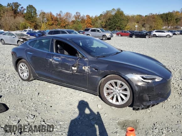 ✅ 2017 Tesla Model S 100D • VIN: 5YJSA1E2XHF211354 • Лот: 87066255. Опубликован ранее на Copart с пробегом 101 962 миль. Бесплатный доступ к архиву аукционных продаж из США и подробный отчёт об истории автомобиля на DreamBid. Изображение 4.