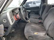 ✅ 1999 Chevrolet Silverado 1500 LS • VIN: 1GCEC14V2XZ160248 • Лот: 89799815. Опубликован ранее на Copart с пробегом 168 667 миль. Бесплатный доступ к архиву аукционных продаж из США и подробный отчёт об истории автомобиля на DreamBid. Изображение 7.