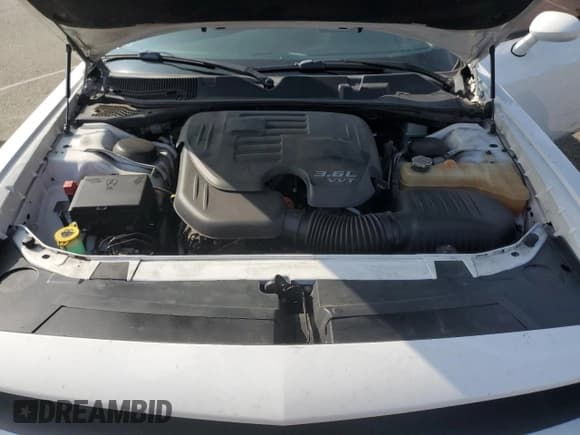 ✅ 2017 Dodge Challenger SXT • VIN: 2C3CDZAG2HH501341 • Лот: 91443285. Опубликован ранее на Copart с пробегом 105 626 миль. Бесплатный доступ к архиву аукционных продаж из США и подробный отчёт об истории автомобиля на DreamBid. Изображение 11.