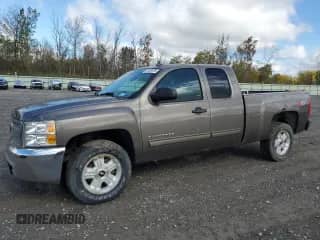 2013 Chevrolet Silverado 1500 LT with VIN 1GCRKSE74DZ217863, listed as a Copart auction lot 82469975 with 133,498 mi miles and Clean title. Bid and sale history available at DreamBid. Image 1.