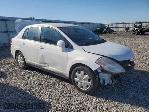 ✅ 2010 Nissan Versa S • VIN: 3N1BC1AP9AL451341 • Lot: 71918675. Listed on Copart with 187,134 mi. Free auction sales archive from the USA and detailed vehicle history report at DreamBid. Image 4.