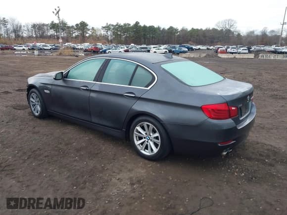 ✅ 2016 BMW 5 Series 528i xDrive • VIN: WBA5A7C57GG150995 • Lot: 43781997. Listed on IAAI with 145,488 mi. Free auction sales archive from the USA and detailed vehicle history report at DreamBid. Image 3.
