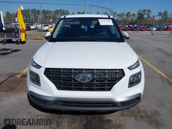 ✅ 2023 Hyundai Venue SE • VIN: KMHRB8A38PU220042 • Lot: 41763458. Listed on IAAI with 34,110 mi. Free auction sales archive from the USA and detailed vehicle history report at DreamBid. Image 12.