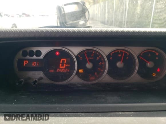 ✅ 2010 Scion xB • VIN: JTLZE4FE5A1106933 • Lot: 54170065. Listed on Copart with 243,524 mi. Free auction sales archive from the USA and detailed vehicle history report at DreamBid. Image 9.