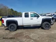✅ 2012 Chevrolet Silverado 2500HD LT • VIN: 1GC2KXCG5CZ348946 • Lot: 41930704. Wystawiony na IAAI z przebiegiem 213 663 mil. Bezpłatny archiwum sprzedaży aukcyjnych z USA i szczegółowy raport historii pojazdu na DreamBid. Zdjęcie 14.