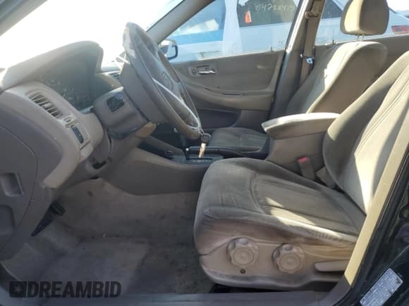 ✅ 1999 Honda Accord LX • VIN: 1HGCG5644XA133012 • Лот: 85186415. Опубликован ранее на Copart с пробегом 169 858 миль. Бесплатный доступ к архиву аукционных продаж из США и подробный отчёт об истории автомобиля на DreamBid. Изображение 7.