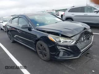 ✅ 2018 Hyundai Sonata Limited • VIN: 5NPE34AF4JH612231 • Lot: 42983433. Listed on IAAI with 111,504 mi. Free auction sales archive from the USA and detailed vehicle history report at DreamBid. Image 1.