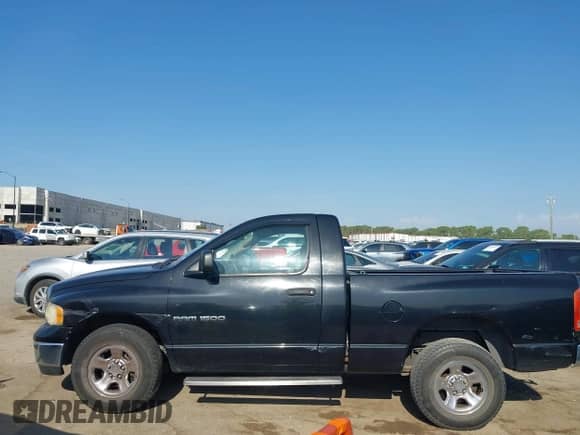 2003 Dodge 1500 ST z VIN 1D7HA16N33J586139, wystawiony jako IAAI lot #43001398 z przebiegiem 139 146 mil mil oraz . Historia ofert i sprzedaży dostępna na DreamBid. Obrazek 14.