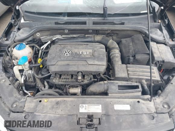 ✅ 2014 Volkswagen Jetta SE • VIN: 3VWD17AJ2EM441192 • Lot: 43787918. Listed on IAAI with 93,206 mi. Free auction sales archive from the USA and detailed vehicle history report at DreamBid. Image 10.