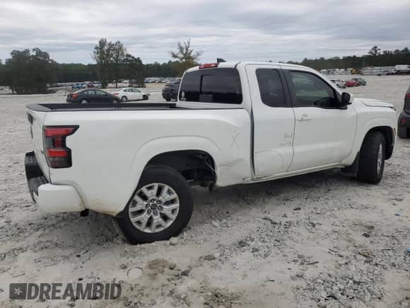 2024 Nissan Frontier S с VIN 1N6ED1CL7RN648230, выставлен на аукционе Copart как лот 85525125 с пробегом 7 311 миль миль и Списание • Salvage title. История ставок и продаж доступна на DreamBid. Изображение 3.