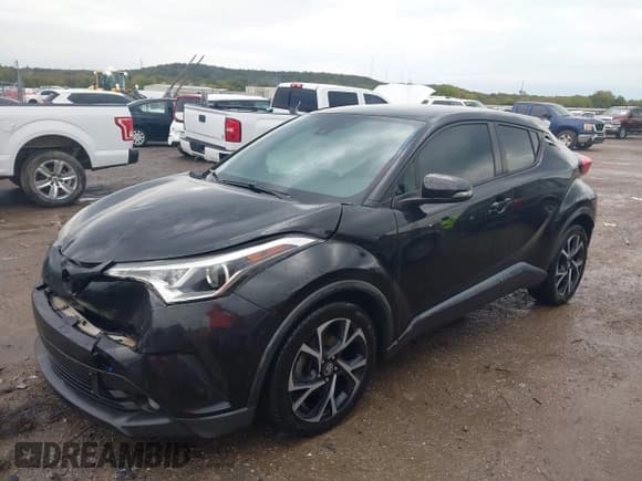✅ 2018 Toyota C-HR XLE • VIN: NMTKHMBX3JR034465 • Lot: 43533003. Wystawiony na IAAI z przebiegiem 113 112 mil. Bezpłatny archiwum sprzedaży aukcyjnych z USA i szczegółowy raport historii pojazdu na DreamBid. Zdjęcie 17.