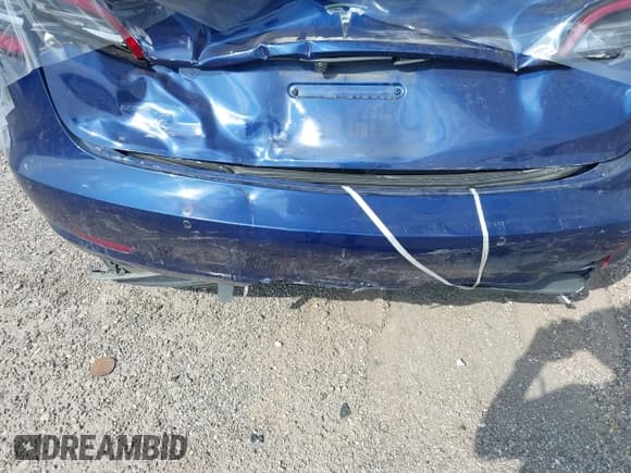 ✅ 2020 Tesla Model 3 Standard Range Plus • VIN: 5YJ3E1EA8LF662694 • Лот: 43447519. Опубликован ранее на IAAI с пробегом 62 122 миль. Бесплатный доступ к архиву аукционных продаж из США и подробный отчёт об истории автомобиля на DreamBid. Изображение 23.