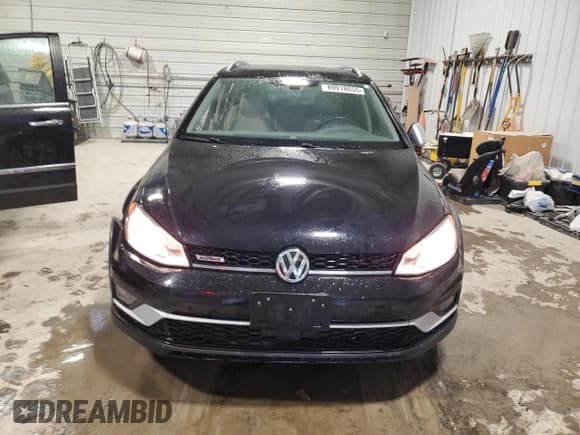 ✅ 2017 Volkswagen Golf S • VIN: 3VWH17AU3HM528437 • Lot: 89918655. Listed on Copart with 75,519 mi. Free auction sales archive from the USA and detailed vehicle history report at DreamBid. Image 5.